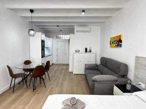 A H Rentals Picasso apartamento